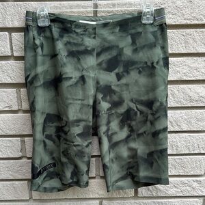 adidas Terrex Green and Black Camo Fitted Athletic Shorts Sz XS